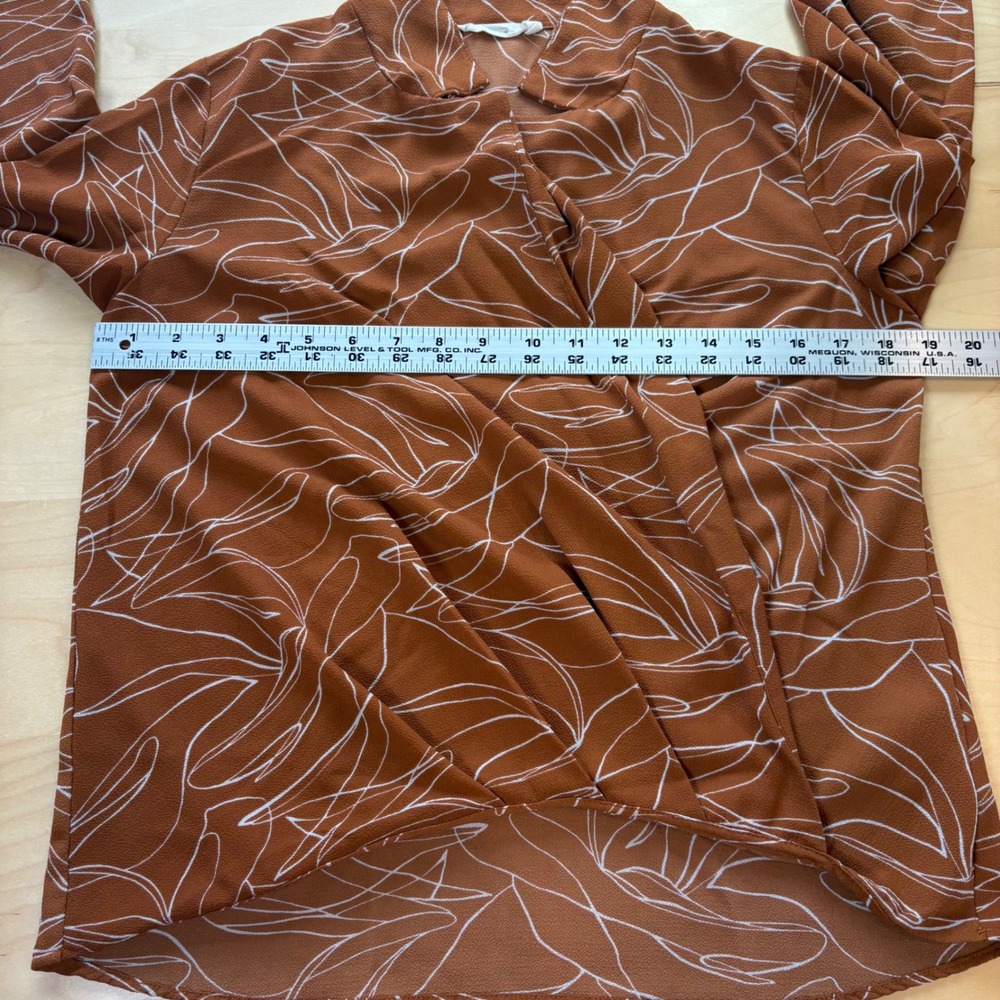 LUSH Women S Burnt Orange Surplice Blouse Boho Abstract Print Faux Wrap - Picture 12 of 14